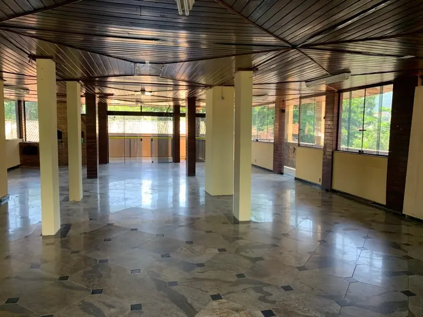 Casa com 3 quartos à venda, 420m2 em Anil, Rio De Janeiro - RJ - imagem 3 Foto 3 de Casa com 3 quartos à venda, 420m2 em Anil, Rio De Janeiro - RJ