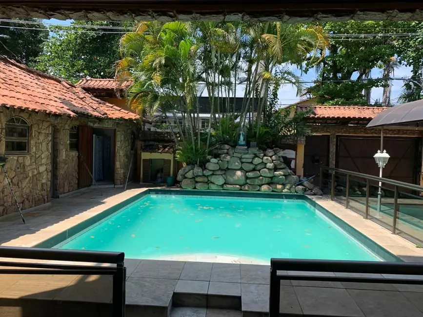 Foto 1 de Casa com 3 quartos à venda, 420m2 em Anil, Rio De Janeiro - RJ