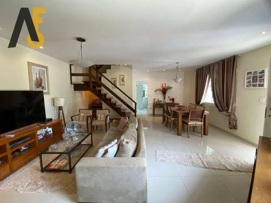 Foto 9 de Casa de Condomínio com 3 quartos à venda, 240m2 em Jacarepaguá, Rio De Janeiro - RJ