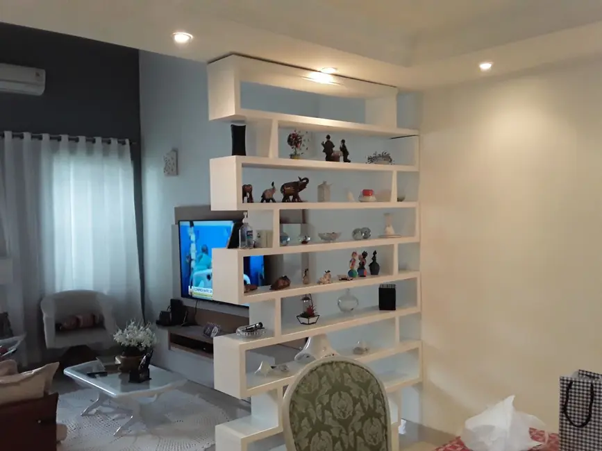 Casa com 4 quartos à venda, 440m2 em Anil, Rio De Janeiro - RJ - imagem 5 Foto 5 de Casa com 4 quartos à venda, 440m2 em Anil, Rio De Janeiro - RJ