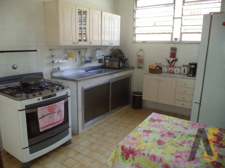 Foto 2 de Casa com 2 quartos à venda, 252m2 em Rio De Janeiro - RJ