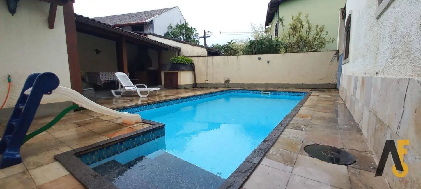 Casa de Condomínio com 4 quartos à venda, 470m2 em Anil, Rio De Janeiro - RJ - imagem 6 Foto 6 de Casa de Condomínio com 4 quartos à venda, 470m2 em Anil, Rio De Janeiro - RJ