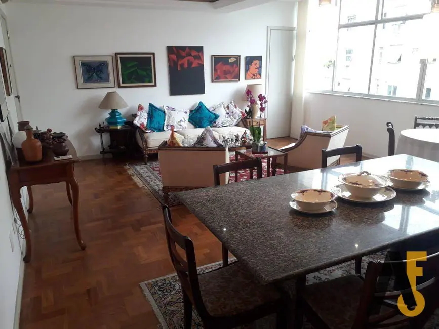 Foto 1 de Apartamento com 2 quartos à venda, 120m2 em Copacabana, Rio De Janeiro - RJ