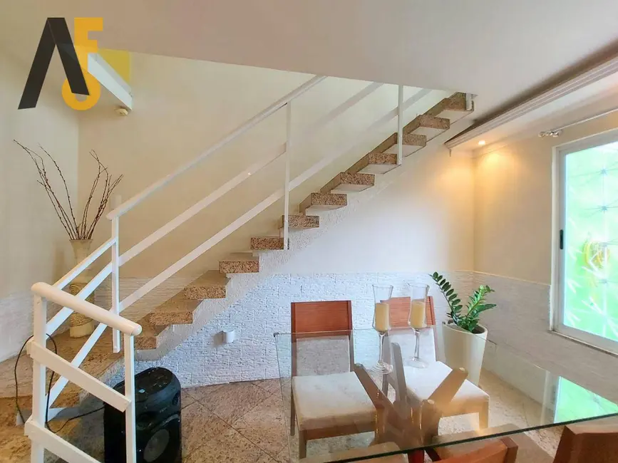 Casa com 4 quartos à venda, 180m2 em Taquara, Rio De Janeiro - RJ - imagem 4 Foto 4 de Casa com 4 quartos à venda, 180m2 em Taquara, Rio De Janeiro - RJ
