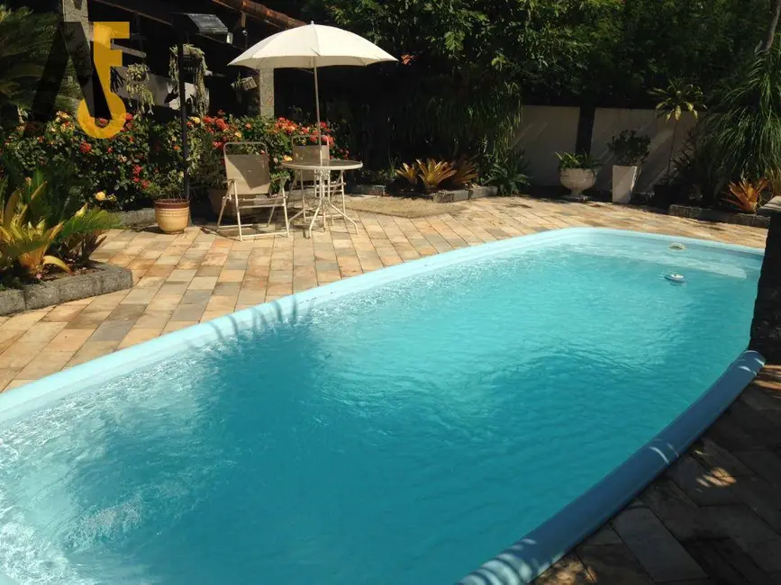 Foto 4 de Casa com 3 quartos à venda, 600m2 em Taquara, Rio De Janeiro - RJ