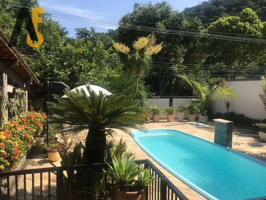 Foto 3 de Casa com 3 quartos à venda, 600m2 em Taquara, Rio De Janeiro - RJ