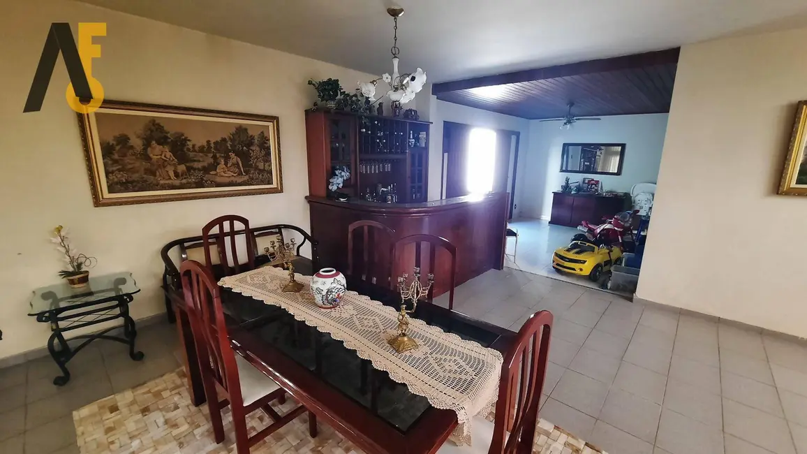 Casa de Condomínio com 4 quartos à venda, 800m2 em Jacarepaguá, Rio De Janeiro - RJ - imagem 8 Foto 8 de Casa de Condomínio com 4 quartos à venda, 800m2 em Jacarepaguá, Rio De Janeiro - RJ