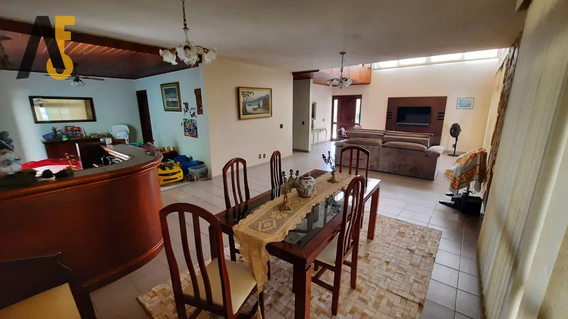 Casa de Condomínio com 4 quartos à venda, 800m2 em Jacarepaguá, Rio De Janeiro - RJ - imagem 9 Foto 9 de Casa de Condomínio com 4 quartos à venda, 800m2 em Jacarepaguá, Rio De Janeiro - RJ