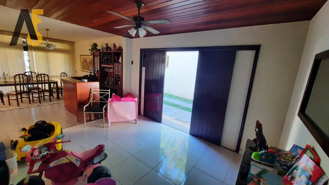 Casa de Condomínio com 4 quartos à venda, 800m2 em Jacarepaguá, Rio De Janeiro - RJ - imagem 6 Foto 6 de Casa de Condomínio com 4 quartos à venda, 800m2 em Jacarepaguá, Rio De Janeiro - RJ