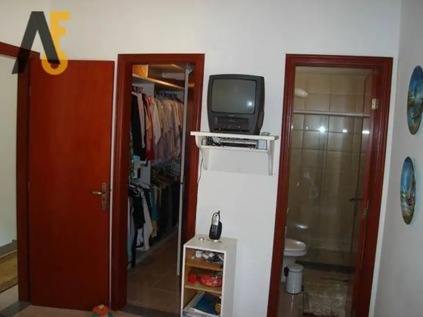 Casa de Condomínio com 4 quartos à venda, 180m2 em Rio De Janeiro - RJ - imagem 7 Foto 7 de Casa de Condomínio com 4 quartos à venda, 180m2 em Rio De Janeiro - RJ