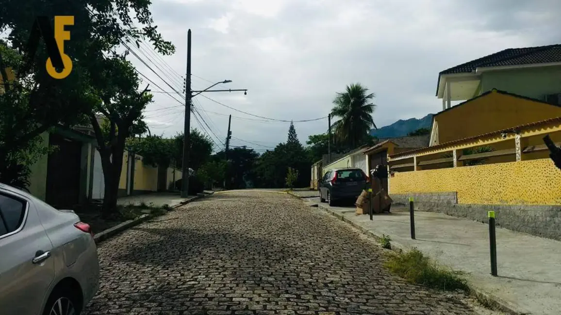 Foto 9 de Terreno / Lote à venda, 394m2 em Rio De Janeiro - RJ