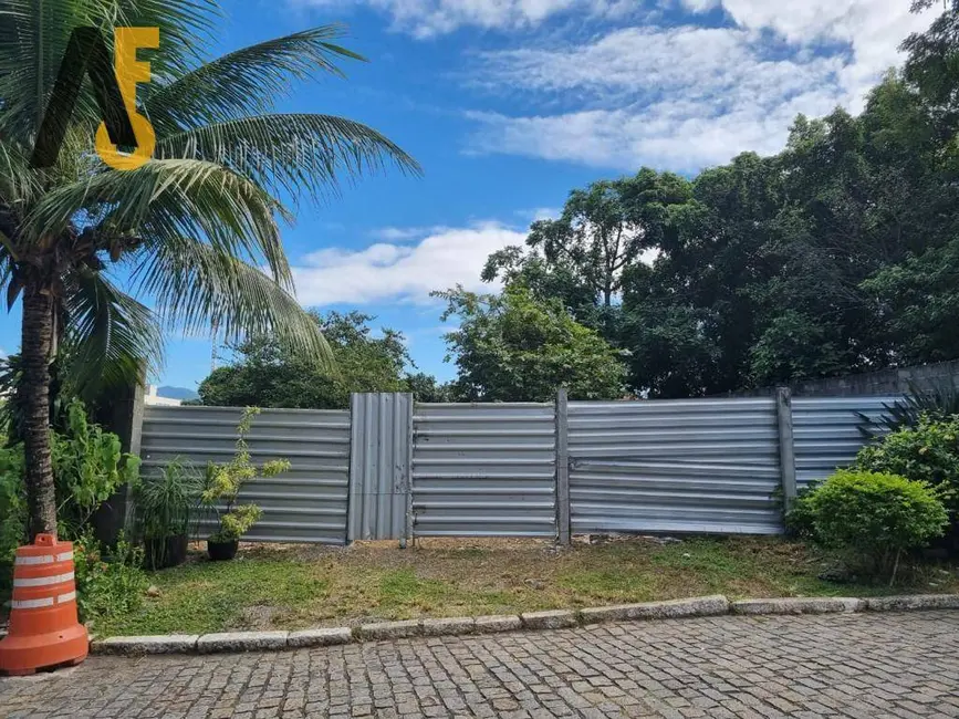 Foto 4 de Terreno / Lote à venda, 394m2 em Rio De Janeiro - RJ