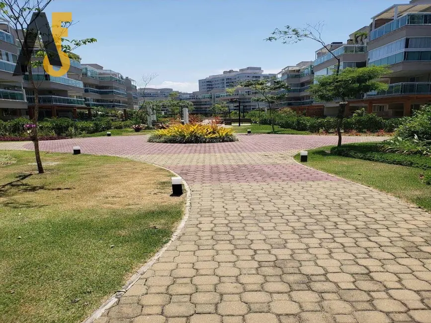 Apartamento com 3 quartos à venda, 123m2 em Barra da Tijuca, Rio De Janeiro - RJ - imagem 3 Foto 3 de Apartamento com 3 quartos à venda, 123m2 em Barra da Tijuca, Rio De Janeiro - RJ