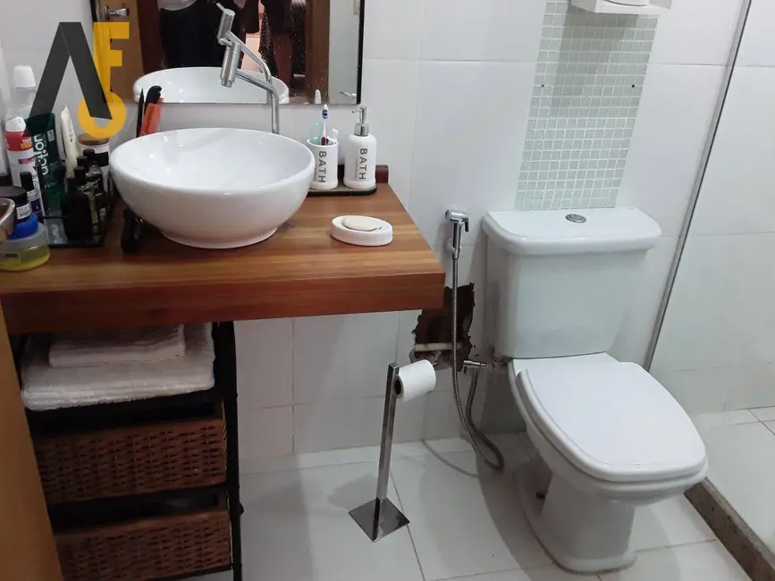 Casa de Condomínio com 4 quartos à venda, 200m2 em Anil, Rio De Janeiro - RJ - imagem 3 Foto 3 de Casa de Condomínio com 4 quartos à venda, 200m2 em Anil, Rio De Janeiro - RJ