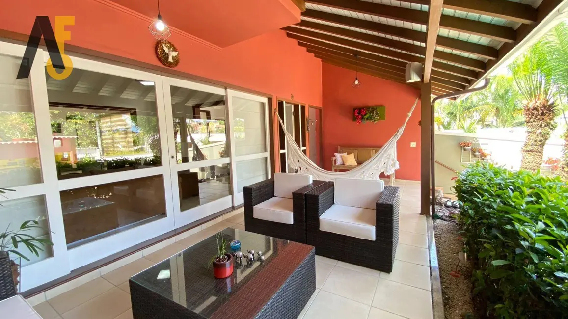 Casa de Condomínio com 3 quartos à venda, 320m2 em Jacarepaguá, Rio De Janeiro - RJ - imagem 9 Foto 9 de Casa de Condomínio com 3 quartos à venda, 320m2 em Jacarepaguá, Rio De Janeiro - RJ