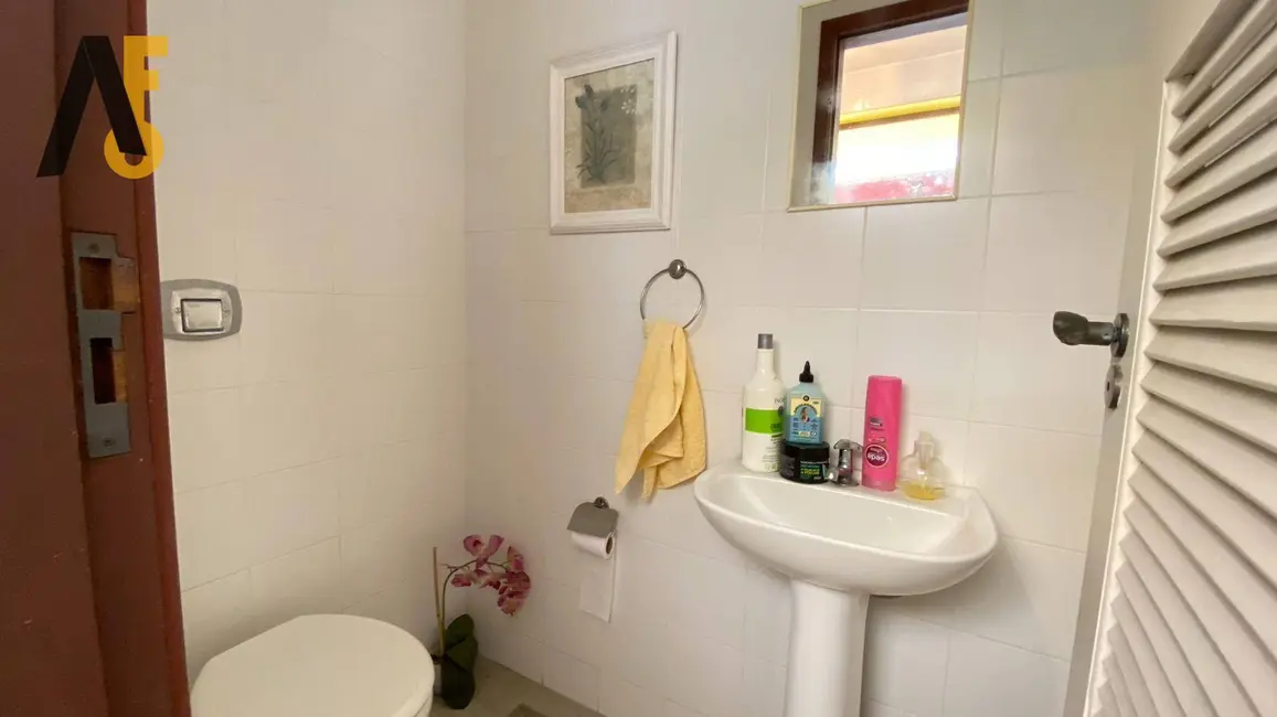 Casa de Condomínio com 3 quartos à venda, 320m2 em Jacarepaguá, Rio De Janeiro - RJ - imagem 7 Foto 7 de Casa de Condomínio com 3 quartos à venda, 320m2 em Jacarepaguá, Rio De Janeiro - RJ