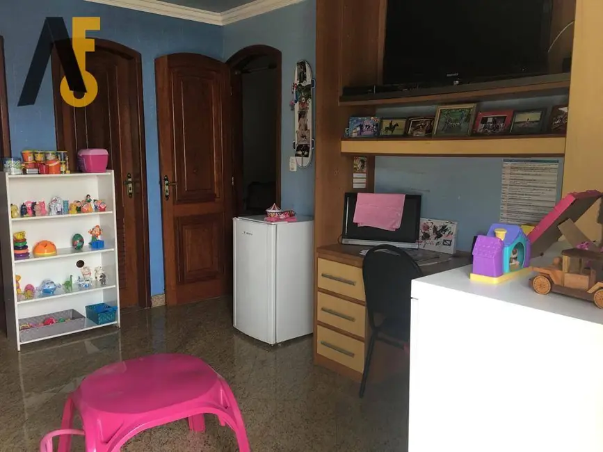 Casa de Condomínio com 4 quartos à venda, 600m2 em Jacarepaguá, Rio De Janeiro - RJ - imagem 4 Foto 4 de Casa de Condomínio com 4 quartos à venda, 600m2 em Jacarepaguá, Rio De Janeiro - RJ
