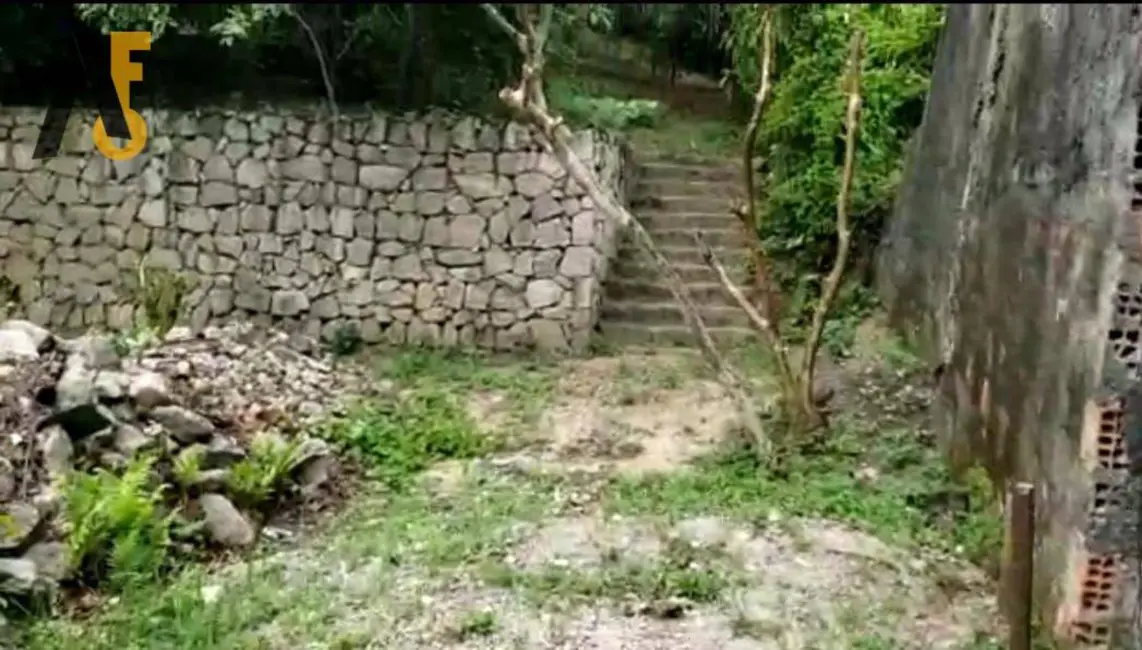 Foto 3 de Terreno / Lote à venda, 1000m2 em Rio De Janeiro - RJ