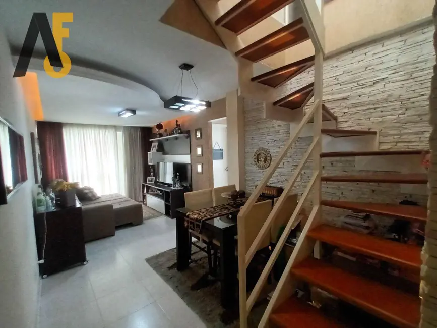 Cobertura com 3 quartos à venda, 179m2 em Jacarepaguá, Rio De Janeiro - RJ - imagem 4 Foto 4 de Cobertura com 3 quartos à venda, 179m2 em Jacarepaguá, Rio De Janeiro - RJ