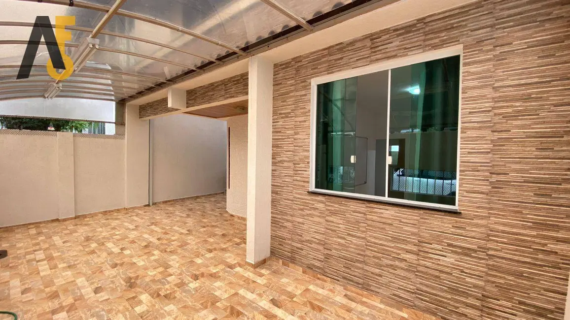 Casa de Condomínio com 4 quartos à venda, 284m2 em Rio De Janeiro - RJ - imagem 3 Foto 3 de Casa de Condomínio com 4 quartos à venda, 284m2 em Rio De Janeiro - RJ