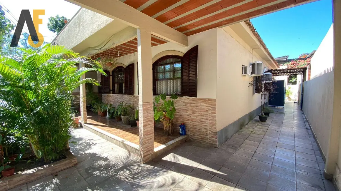 Casa com 3 quartos à venda, 390m2 em Pechincha, Rio De Janeiro - RJ - imagem 3 Foto 3 de Casa com 3 quartos à venda, 390m2 em Pechincha, Rio De Janeiro - RJ