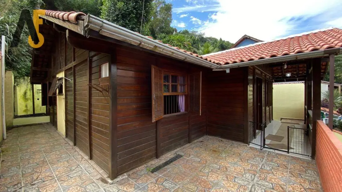 Foto 1 de Casa com 4 quartos à venda, 670m2 em Rio De Janeiro - RJ