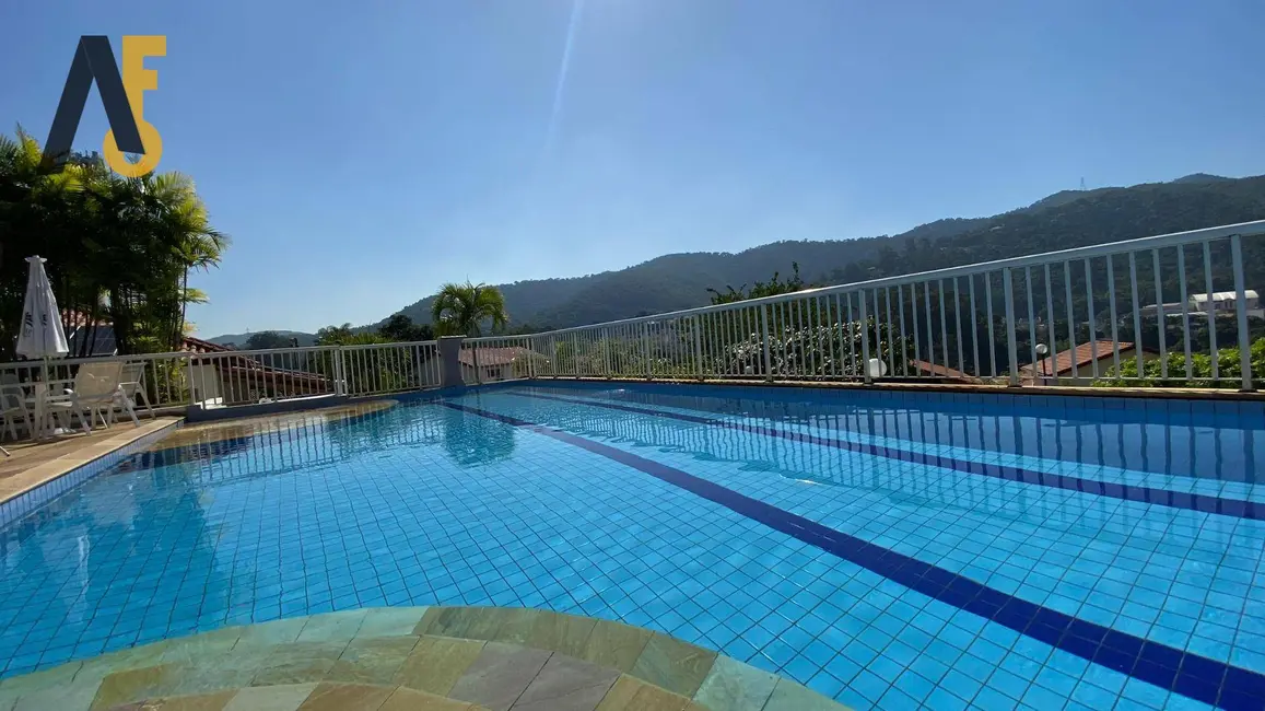 Casa de Condomínio com 4 quartos à venda, 145m2 em Rio De Janeiro - RJ - imagem 2 Foto 2 de Casa de Condomínio com 4 quartos à venda, 145m2 em Rio De Janeiro - RJ