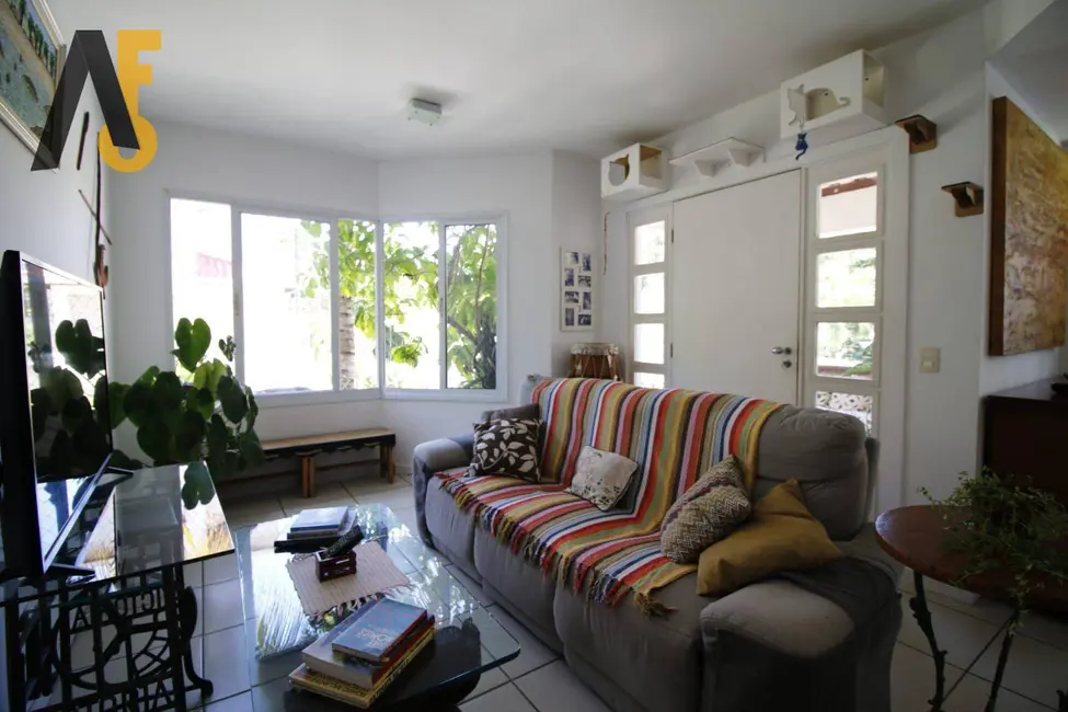 Casa de Condomínio com 4 quartos à venda, 145m2 em Rio De Janeiro - RJ - imagem 9 Foto 9 de Casa de Condomínio com 4 quartos à venda, 145m2 em Rio De Janeiro - RJ