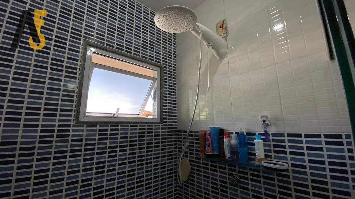 Casa de Condomínio com 3 quartos à venda, 200m2 em Anil, Rio De Janeiro - RJ - imagem 8 Foto 8 de Casa de Condomínio com 3 quartos à venda, 200m2 em Anil, Rio De Janeiro - RJ