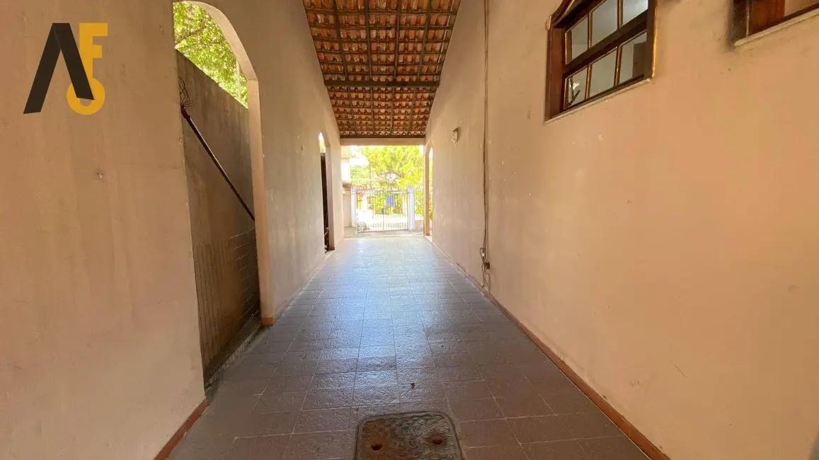 Casa de Condomínio com 5 quartos à venda, 600m2 em Anil, Rio De Janeiro - RJ - imagem 3 Foto 3 de Casa de Condomínio com 5 quartos à venda, 600m2 em Anil, Rio De Janeiro - RJ