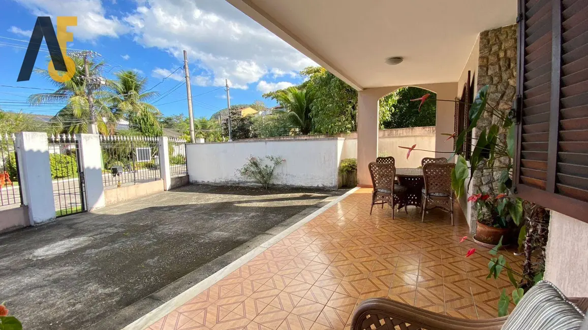 Casa de Condomínio com 5 quartos à venda, 600m2 em Anil, Rio De Janeiro - RJ - imagem 4 Foto 4 de Casa de Condomínio com 5 quartos à venda, 600m2 em Anil, Rio De Janeiro - RJ