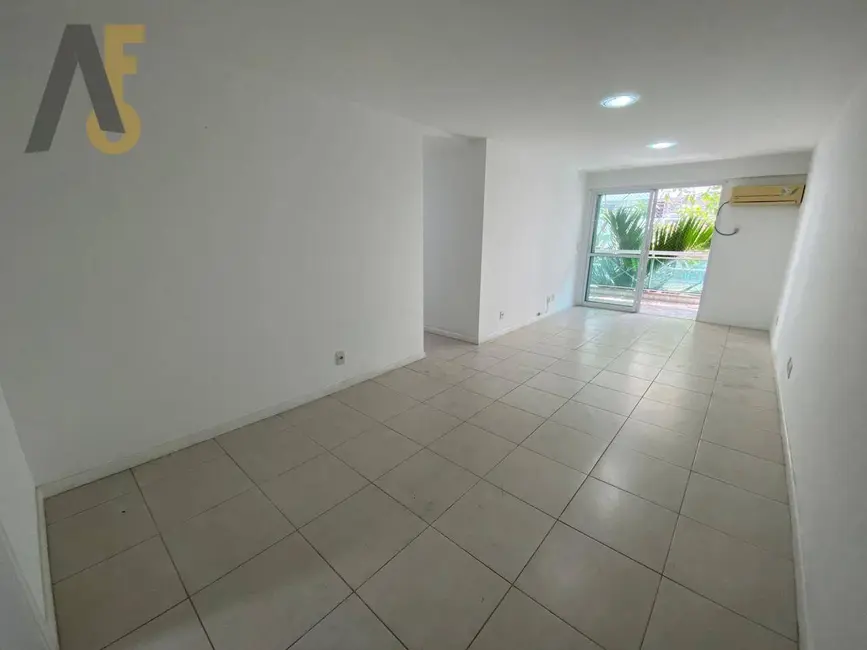 Apartamento com 3 quartos à venda, 102m2 em Rio De Janeiro - RJ - imagem 3 Foto 3 de Apartamento com 3 quartos à venda, 102m2 em Rio De Janeiro - RJ