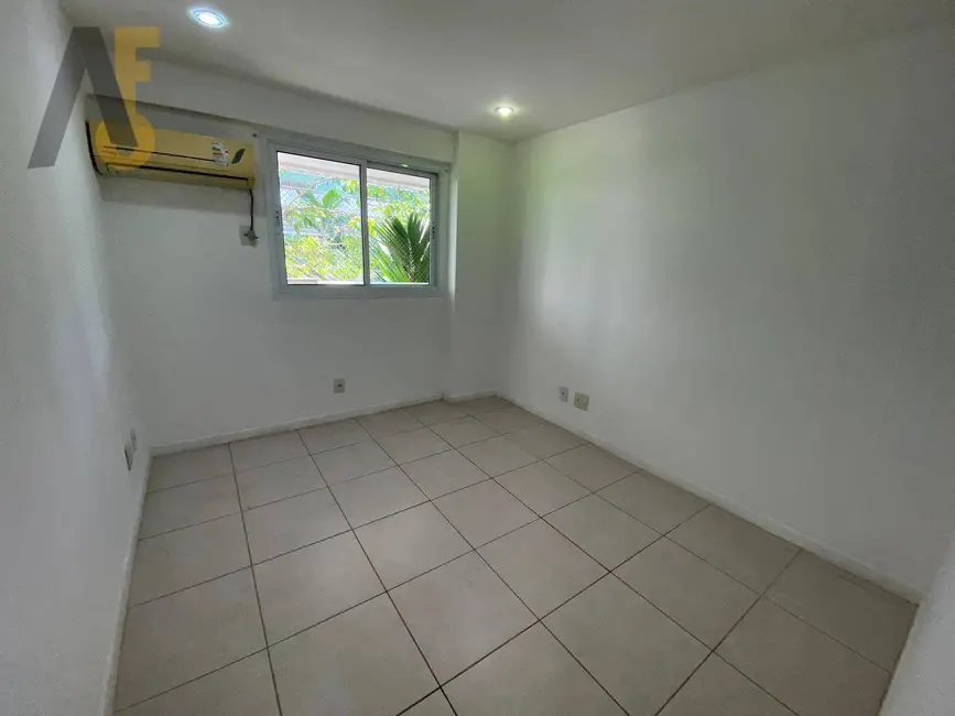 Apartamento com 3 quartos à venda, 102m2 em Rio De Janeiro - RJ - imagem 7 Foto 7 de Apartamento com 3 quartos à venda, 102m2 em Rio De Janeiro - RJ
