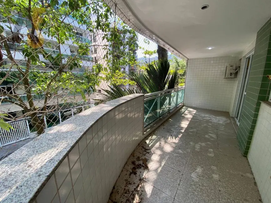 Apartamento com 3 quartos à venda, 102m2 em Rio De Janeiro - RJ - imagem 2 Foto 2 de Apartamento com 3 quartos à venda, 102m2 em Rio De Janeiro - RJ