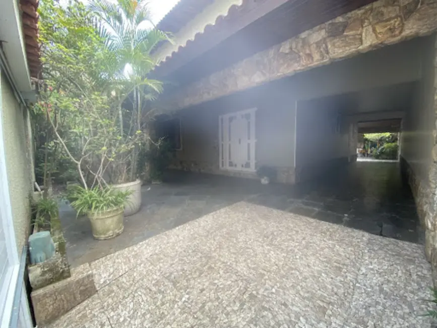 Casa de Condomínio com 4 quartos à venda, 360m2 em Anil, Rio De Janeiro - RJ - imagem 4 Foto 4 de Casa de Condomínio com 4 quartos à venda, 360m2 em Anil, Rio De Janeiro - RJ