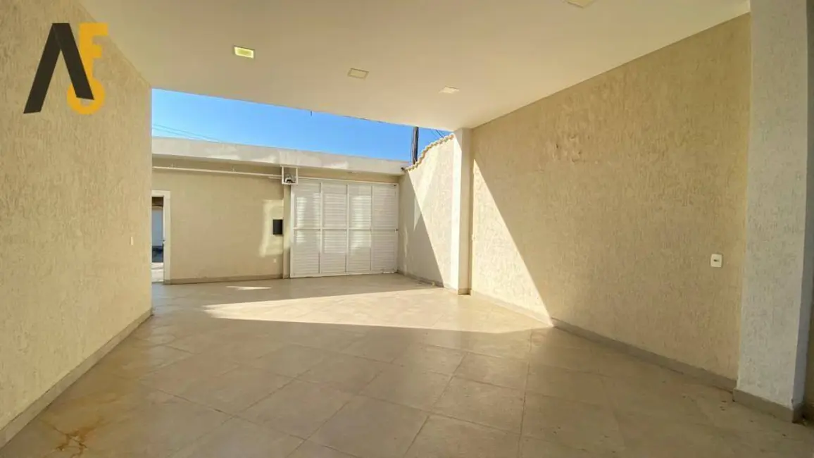 Casa de Condomínio com 4 quartos à venda, 360m2 em Anil, Rio De Janeiro - RJ - imagem 5 Foto 5 de Casa de Condomínio com 4 quartos à venda, 360m2 em Anil, Rio De Janeiro - RJ