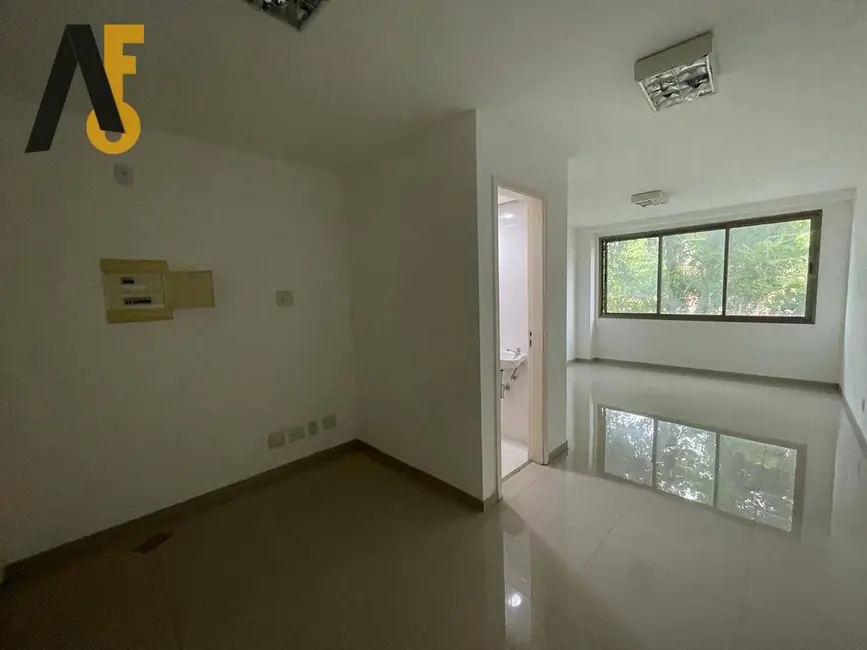 Sala Comercial à venda, 27m2 em Rio De Janeiro - RJ - imagem 7 Foto 7 de Sala Comercial à venda, 27m2 em Rio De Janeiro - RJ
