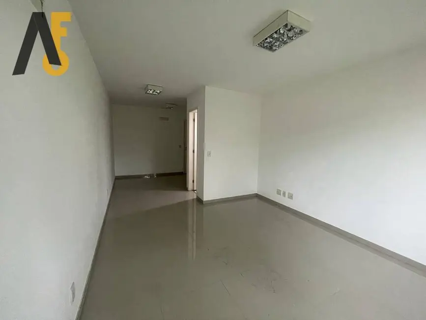 Sala Comercial à venda, 27m2 em Rio De Janeiro - RJ - imagem 5 Foto 5 de Sala Comercial à venda, 27m2 em Rio De Janeiro - RJ