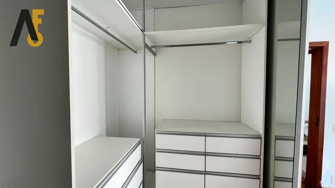 Apartamento com 3 quartos à venda, 125m2 em Taquara, Rio De Janeiro - RJ - imagem 4 Foto 4 de Apartamento com 3 quartos à venda, 125m2 em Taquara, Rio De Janeiro - RJ