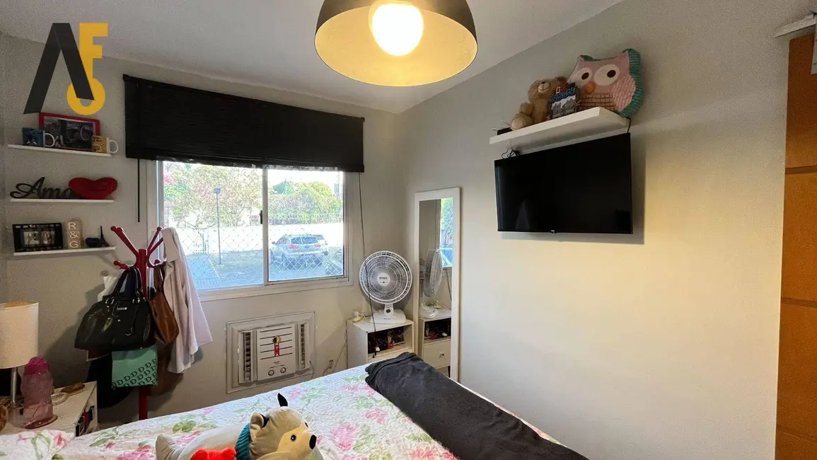 Apartamento com 2 quartos à venda, 51m2 em Taquara, Rio De Janeiro - RJ - imagem 3 Foto 3 de Apartamento com 2 quartos à venda, 51m2 em Taquara, Rio De Janeiro - RJ