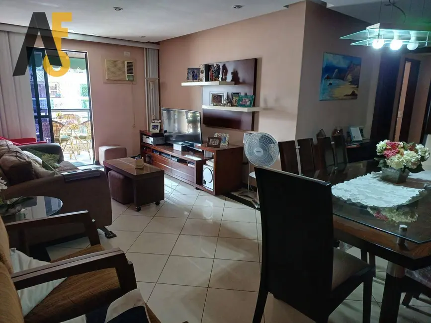 Apartamento com 3 quartos à venda, 120m2 em Rio De Janeiro - RJ - imagem 3 Foto 3 de Apartamento com 3 quartos à venda, 120m2 em Rio De Janeiro - RJ