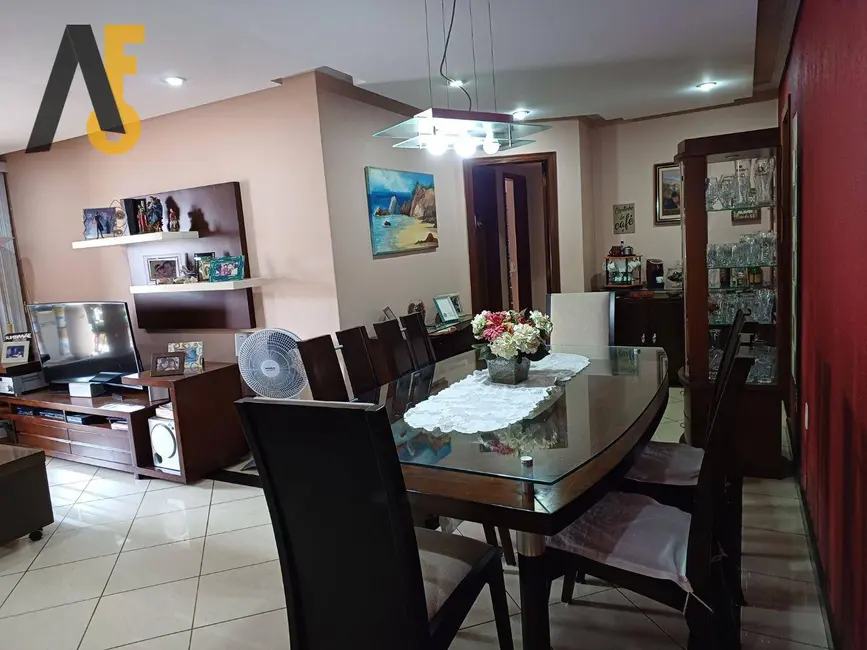 Apartamento com 3 quartos à venda, 120m2 em Rio De Janeiro - RJ - imagem 4 Foto 4 de Apartamento com 3 quartos à venda, 120m2 em Rio De Janeiro - RJ