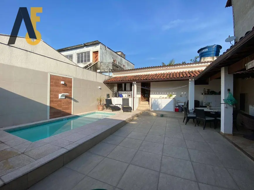 Foto 1 de Casa com 2 quartos à venda, 240m2 em Pechincha, Rio De Janeiro - RJ