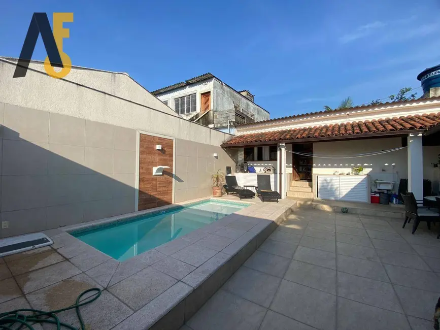 Casa com 2 quartos à venda, 249m2 em Pechincha, Rio De Janeiro - RJ - imagem 3 Foto 3 de Casa com 2 quartos à venda, 249m2 em Pechincha, Rio De Janeiro - RJ