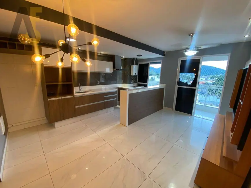 Cobertura com 2 quartos à venda, 130m2 em Taquara, Rio De Janeiro - RJ - imagem 4 Foto 4 de Cobertura com 2 quartos à venda, 130m2 em Taquara, Rio De Janeiro - RJ