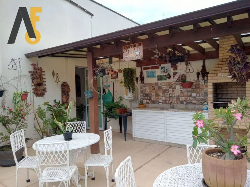 Foto 2 de Cobertura com 4 quartos à venda, 180m2 em Rio De Janeiro - RJ