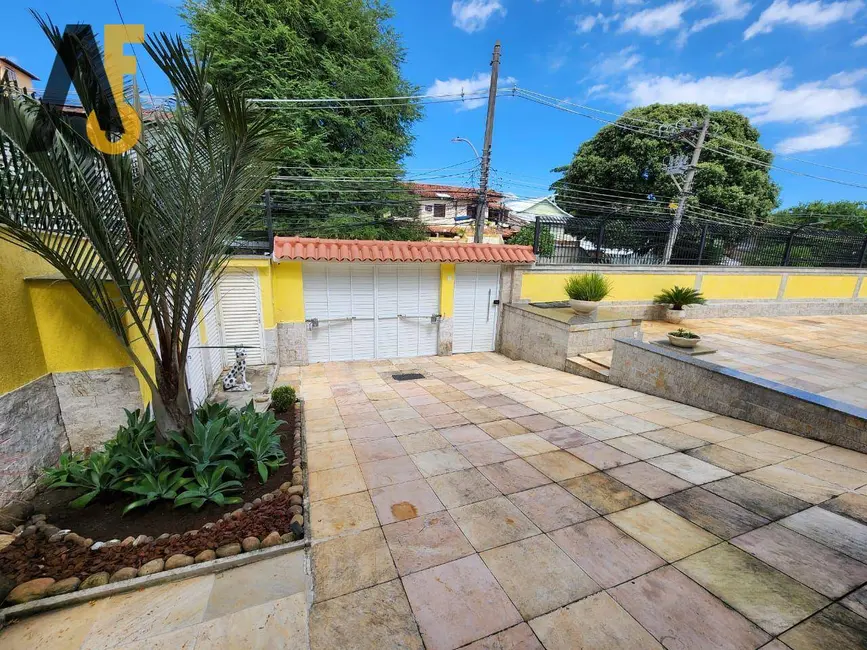 Casa com 4 quartos à venda, 462m2 em Anil, Rio De Janeiro - RJ - imagem 5 Foto 5 de Casa com 4 quartos à venda, 462m2 em Anil, Rio De Janeiro - RJ