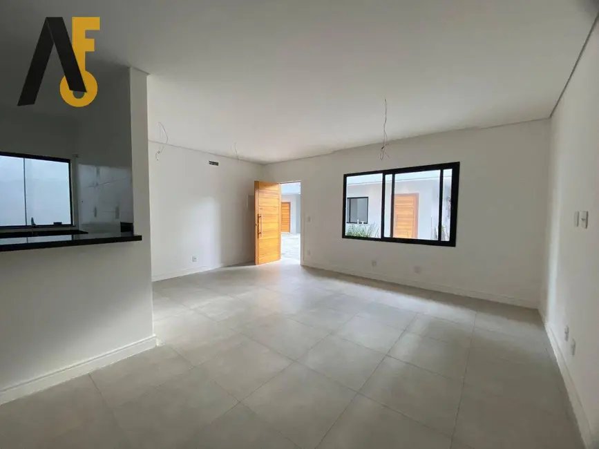 Foto 9 de Casa com 4 quartos à venda, 190m2 em Rio De Janeiro - RJ