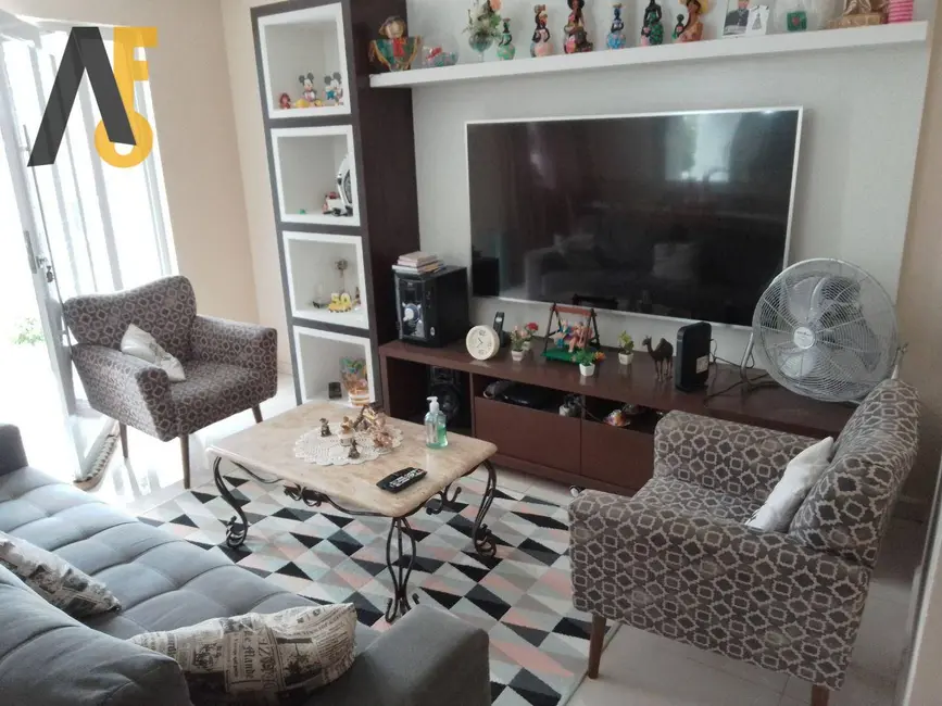 Casa de Condomínio com 4 quartos à venda, 282m2 em Pechincha, Rio De Janeiro - RJ - imagem 9 Foto 9 de Casa de Condomínio com 4 quartos à venda, 282m2 em Pechincha, Rio De Janeiro - RJ