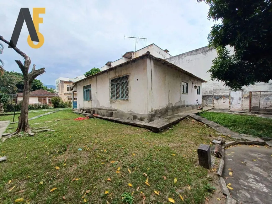 Terreno / Lote à venda, 1547m2 em Rio De Janeiro - RJ - imagem 1 Foto 1 de Terreno / Lote à venda, 1547m2 em Rio De Janeiro - RJ